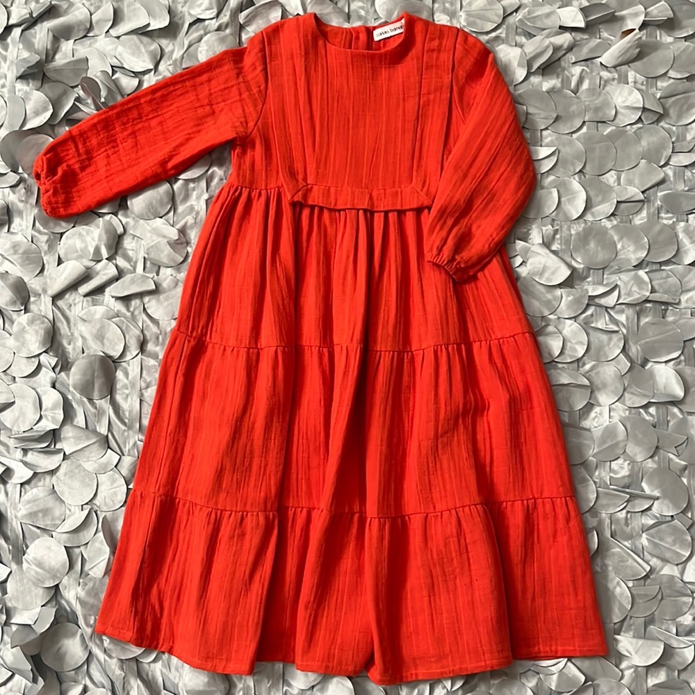 Excellent condition. Girls long dress in great quality cotton fabric.